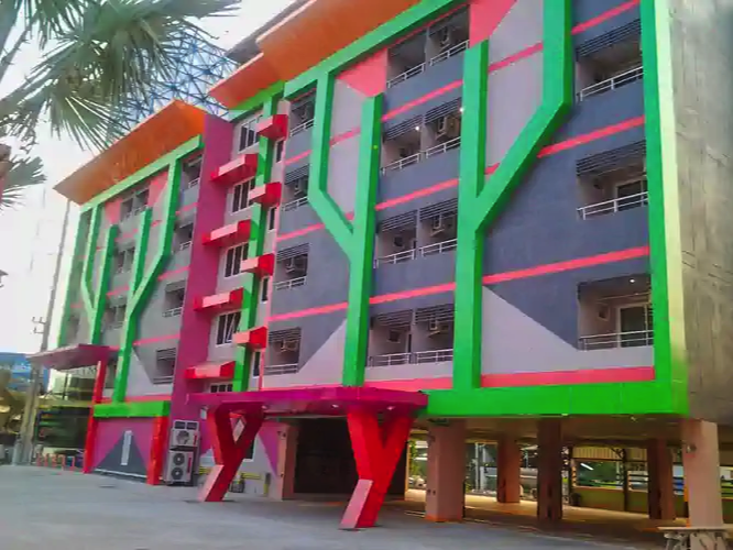 ติดตั้งแผ่นอลูมิเนียมคอมโพสิต อพาร์ทเมนท์ คอนโด หลากสี