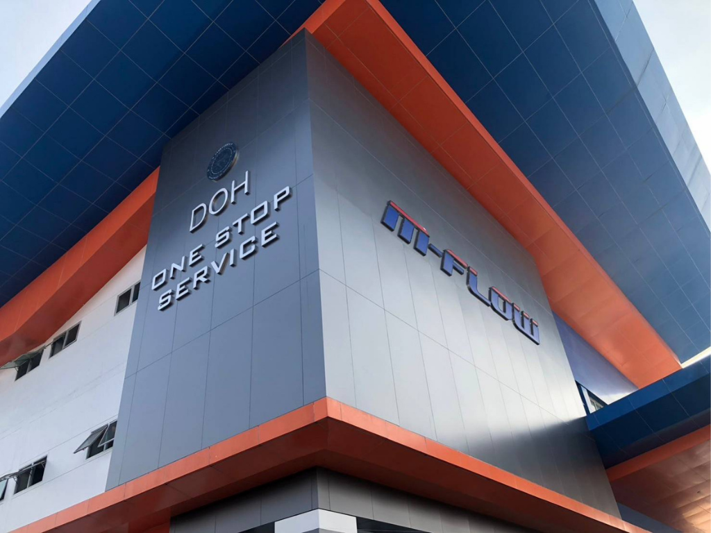 ด่านเก็บเงินพัทยา มั่นใจในแผ่นอลูมิเนียมคอมโพสิต ติดตั้งโดย สยามอินเตอร์ 